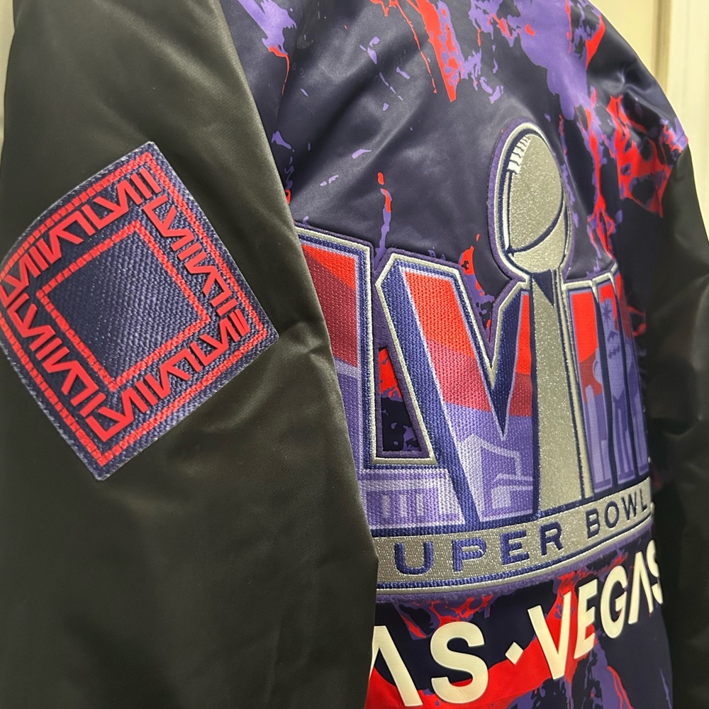NFL Super Bowl 58 LVIII Las Vegas Bomber Satin Jacket Size Medium Black & Purple - Picture 4 of 9